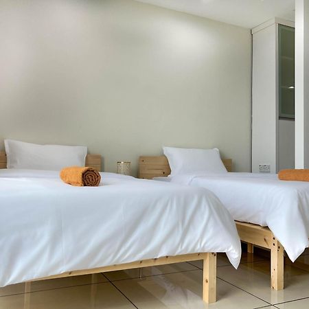Modern Muji Home Retreat Near Taiping Lake Garden With Free Netflix Exterior foto